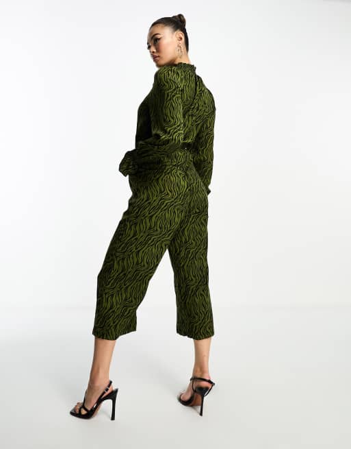 AX Paris Tuta jumpsuit stile culotte accollata verde con stampa