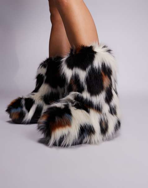 Azalea Wang Albert faux fur ankle boots in leopard print - view 1