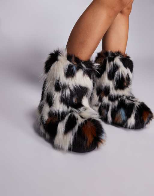Azalea Wang Albert faux fur ankle boots in leopard print, 4 of 4