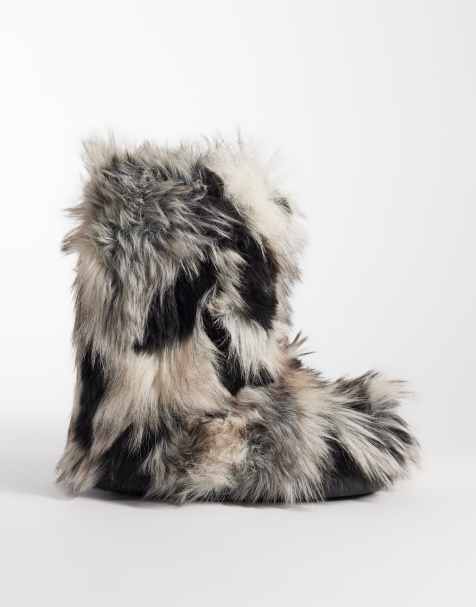 Azalea Wang Alixia furry ankle boots in grey multi - view 1