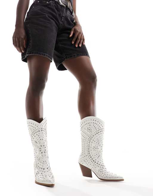 Azalea Wang Amicable studded western boots in white | ASOS
