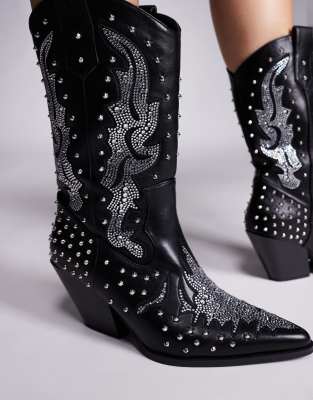 Azalea Wang Ankus Studded Western Boots In Black