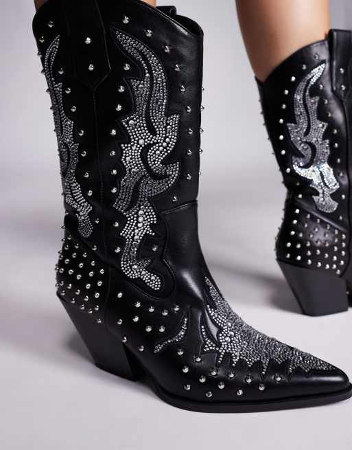 Azalea Wang Ankus studded western boots in black