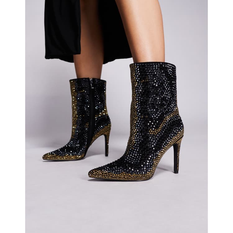 Adélie Dark Navy Neeka Navy Velvet Twisted Asymmetric Maxi Dress – Club L London - USA