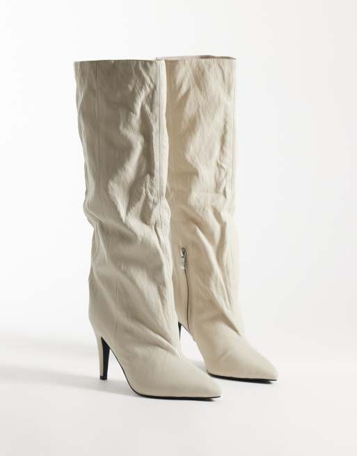 Azalea Wang bottes Estefania à talon conique, effet froissé, hauteur genou, texturées crème, 2 de 5