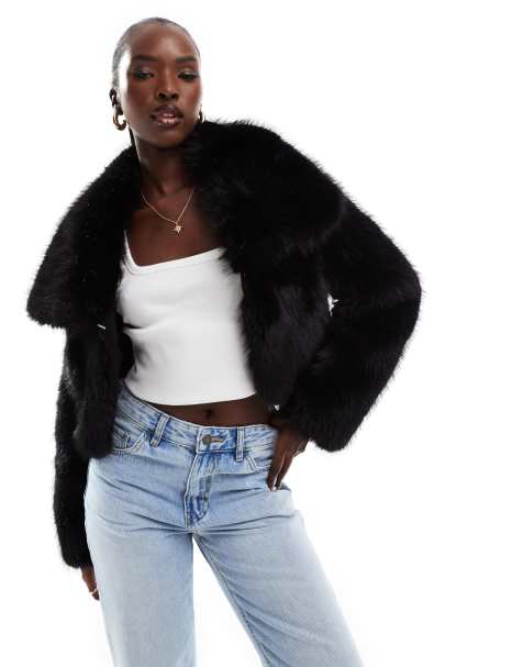 AZALEA WANG - Cadence - Manteau court en fausse fourrure - Noir - view 1