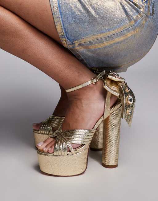 Azalea Wang Crawley platform heeled sandals with bow in gold