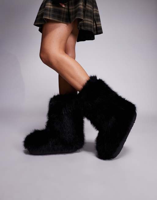 Azalea Wang Dipa furry ankle boots in black
