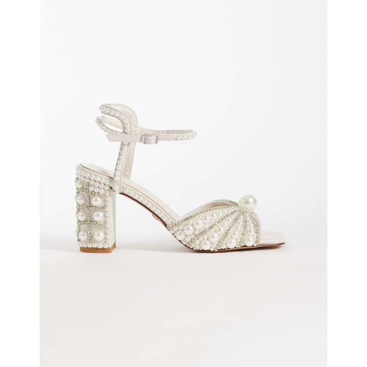 Azalea Wang Esteva block heel sandals in white pearls | ASOS