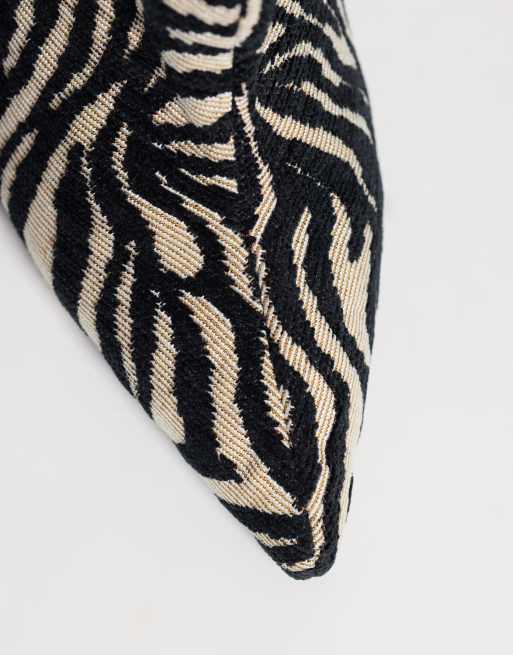 Azalea Wang Fevor Slouch-Kniestiefel mit Keilabsatz und Zebra-Print-Stoff, 5 von 5