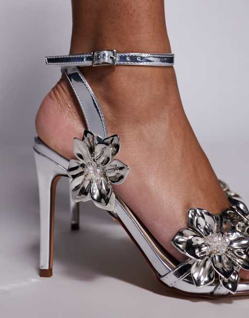 Azalea Wang - Freja - Sandalen met hak en bloemen in zilver, 2 van 4