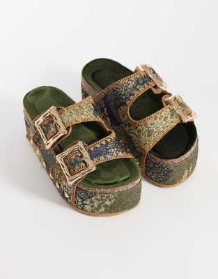 Azalea Wang Jainna Flatform Buckle Sandals In Multi