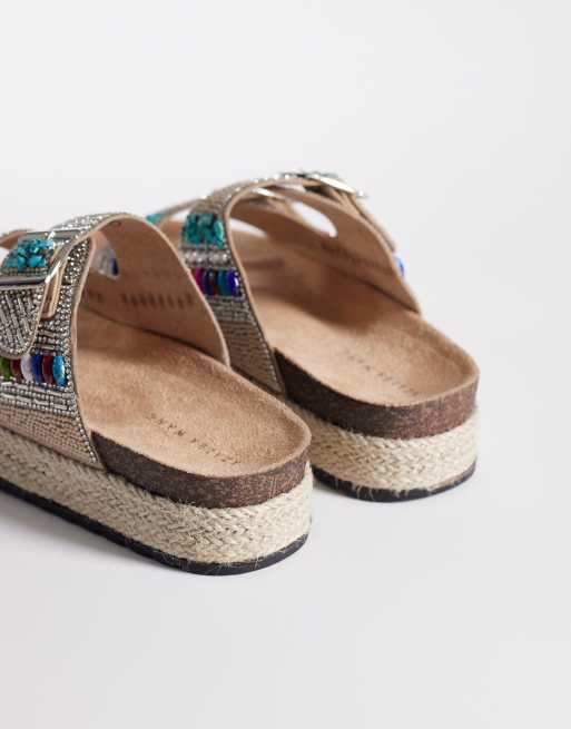 Azalea Wang - Kaylum - Platte sandalen met kralen in beige, 4 van 4
