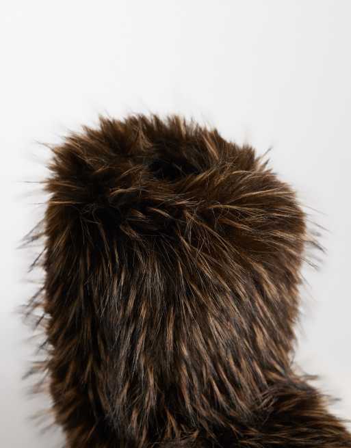 Azalea Wang Lenix furry ankle boots in brown, 3 of 4