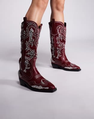 Maisie western boots with silver details in red