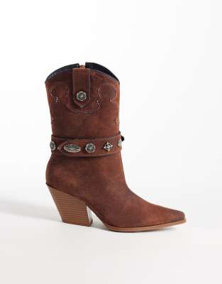 Neith embellished belt western mid ankle boots in suede orange