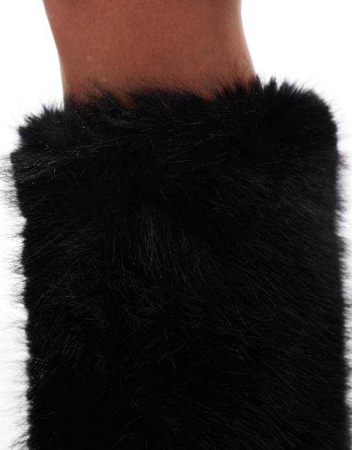 Azalea Wang – Omera – Svarta, knähöga, fluffiga boots, 3 av 4