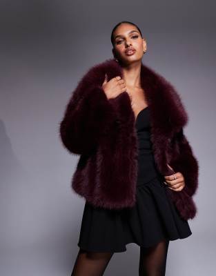 AZALEA WANG Azalea Wang Regina faux fur coat in burgundy-Red