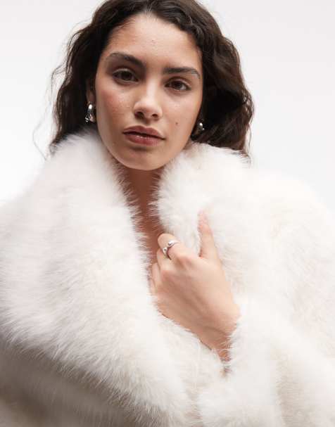 Azalea Wang Regina faux fur coat in off white - view 1
