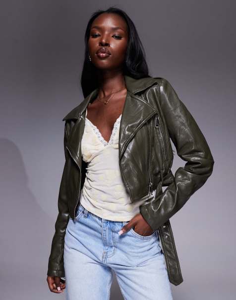 Azalea Wang – Remy – Cropped-Bikerjacke aus Kunstleder in Olivgrün - view 1