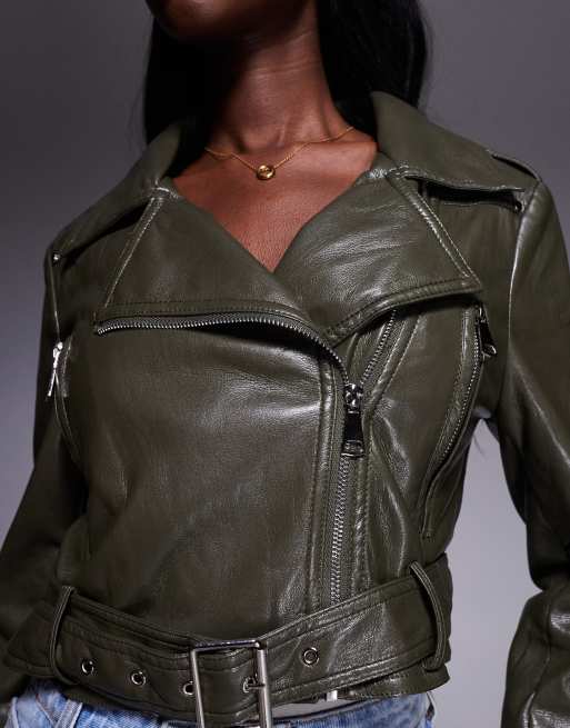 Azalea Wang - Remy - Imitatieleren cropped bikerjack in olijfgroen, 4 van 4