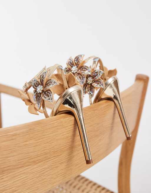 Azalea Wang Romi high heeled sandals with embellished flowers in gold, 3 of 4