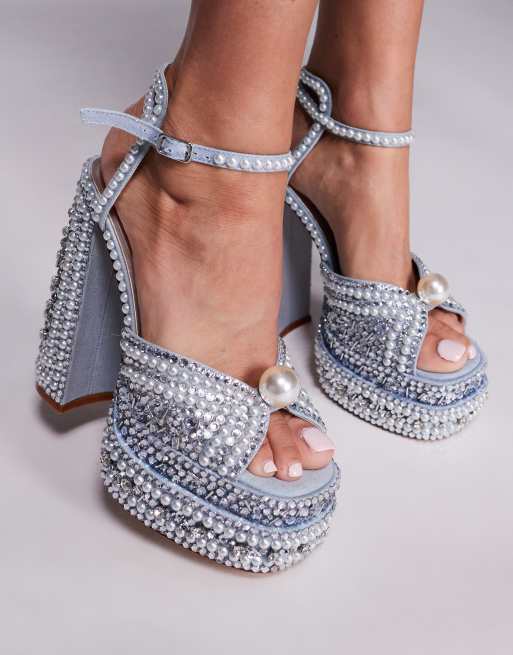 Azalea Wang - Something Blue - Sandalen met plateauhak en parelversiering in blauw, 2 van 4