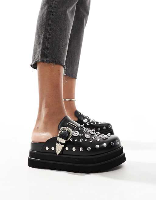 Azalea Wang - Swiftly - Scarpe basse nere stile western con dettagli in metallo