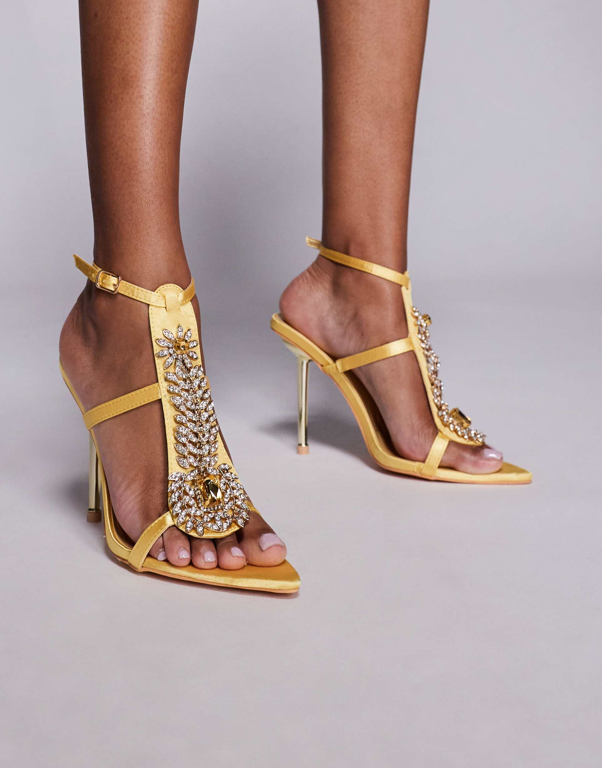 azalea wang wyatt caged embellished high heeled sandals in gold
