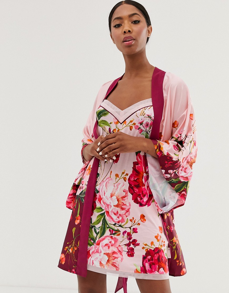 B by Ted Baker – Serenity – Rosa kimono i satin