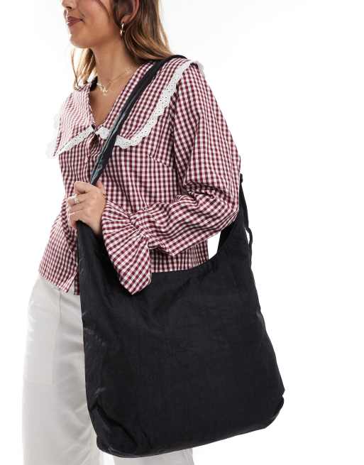 Baggu large nylon sling shoulder bag in black, 4 of 4