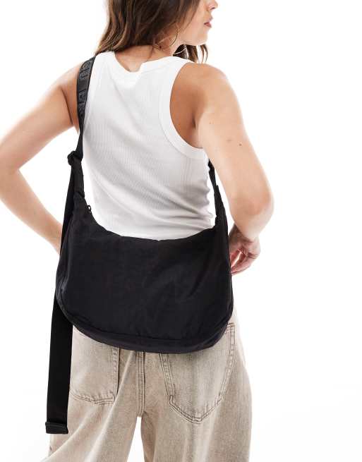 Baggu medium nylon crescent bag in black, 3 of 4