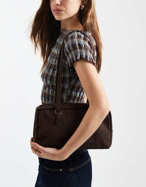 Baggu nylon bowler bag in coffee, 3 of 4