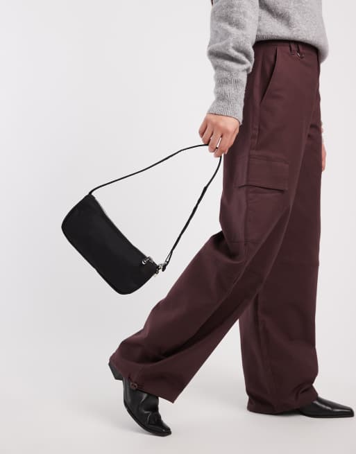 Baggu nylon pochette in black, 4 of 4