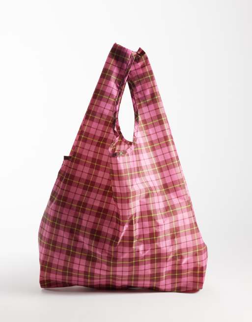 Baggu nylon shopper bag in Azalea pink tartan, 4 of 4