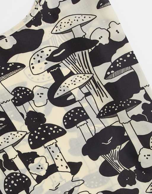 Baggu nylon shopper tote bag in monochrome mushroom print in black