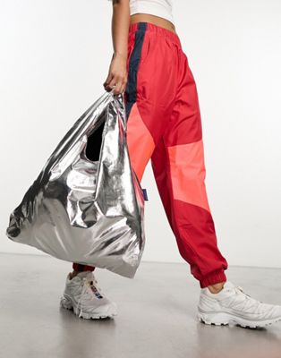 Baggu nylon shopper tote bag in metallic silver - ASOS Price Checker