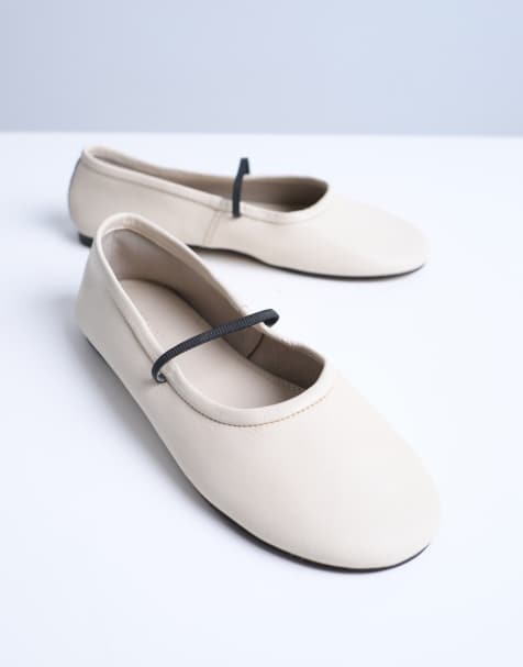 Bailarinas blanco hueso con correa elástica de cuero Brad de Topshop - view 1