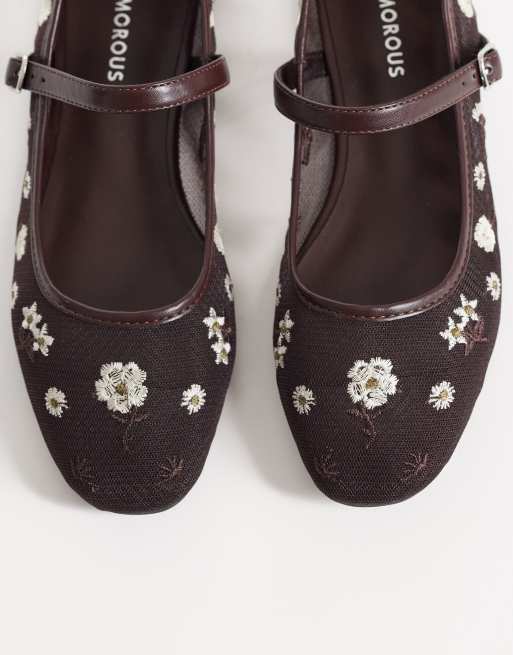 Bailarinas marrones con bordados de malla de Glamorous, 2 de 4