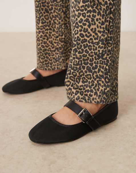 Bailarinas negras estilo merceditas Lou de ASOS DESIGN Wide Fit - view 1