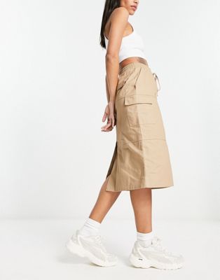 Bailey Rose Tie Waist Cargo Midi Skirt In Beige-neutral