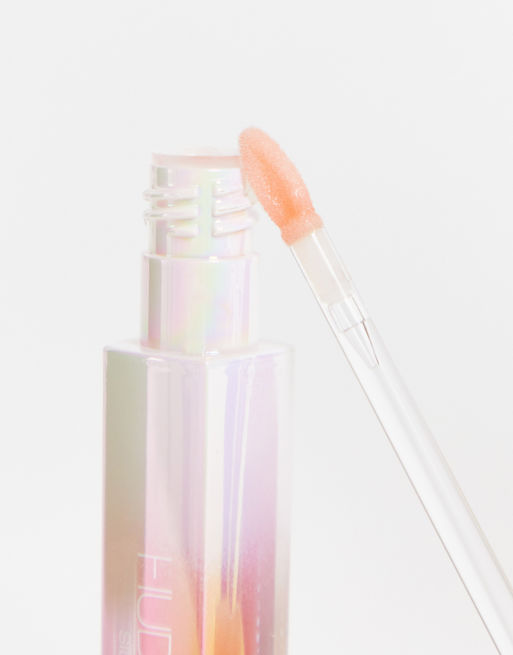 Bálsamo labial voluminizador de efecto calor Silk Balm Spicy de Huda Beauty, 4 de 4