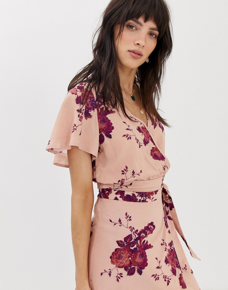 Band of Gypsies flutter sleeve top co-ord in floral print-Pink