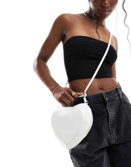 Bandolera blanca en forma de corazón de ASOS DESIGN, 3 de 4