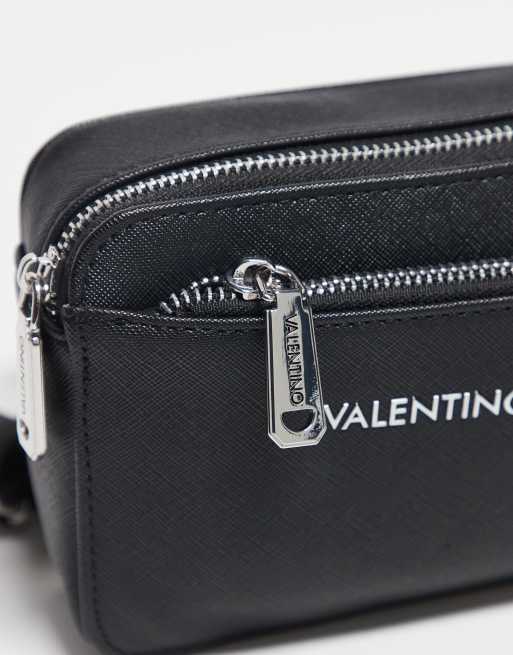 Bandolera negra con detalle de bolsillo Marnier de Valentino, 2 de 3