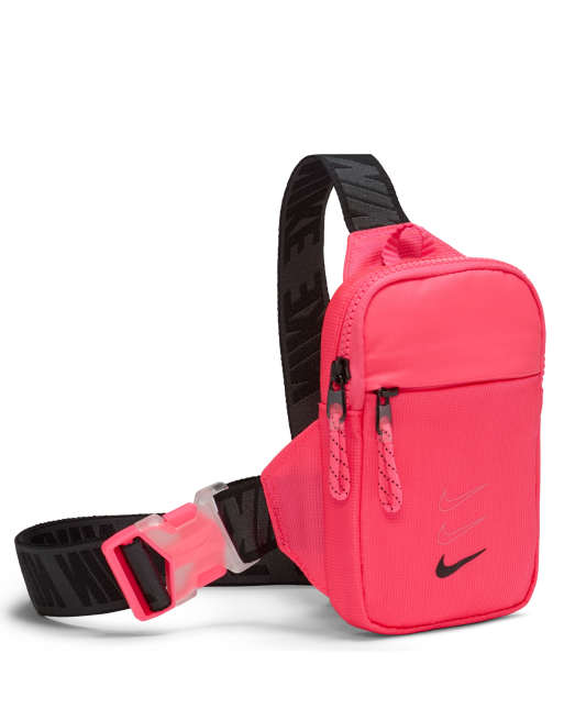 Bandolera rosa con correas con logo de Nike