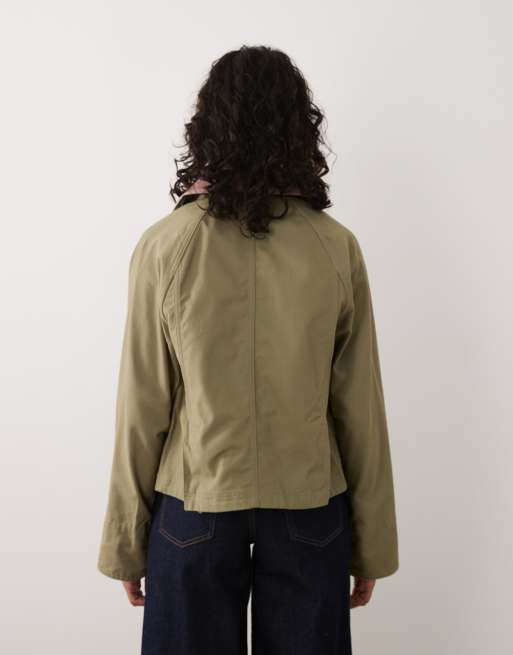 Barbour Beadnell cropped cotton jacket in khaki, 4 of 5
