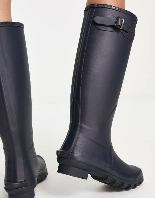Barbour Bede classic wellington boot with tartan lining in navy, 2 of 4