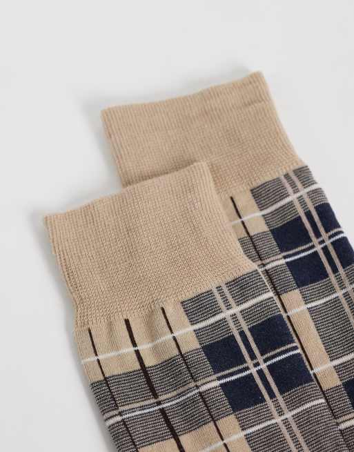 Barbour Blyth tartan check socks in beige, 2 of 3