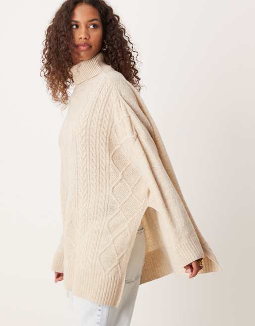 Barbour Burne Knitted Cape in oatmeal